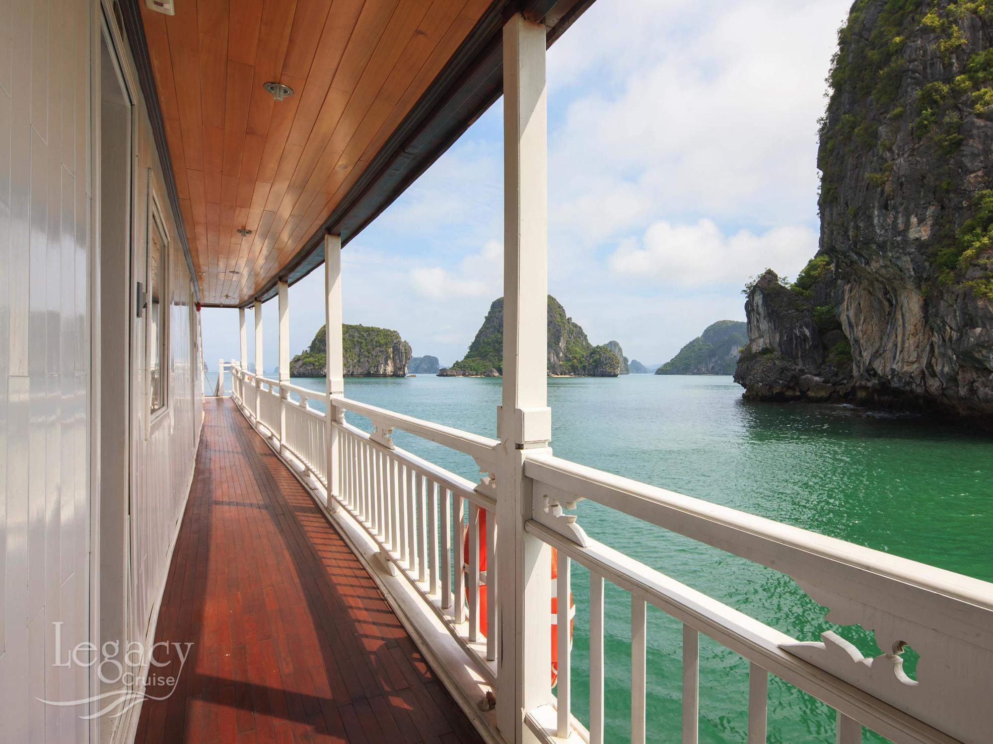 Hôtel Halong Legacy Cruise à Hạ Long Extérieur photo