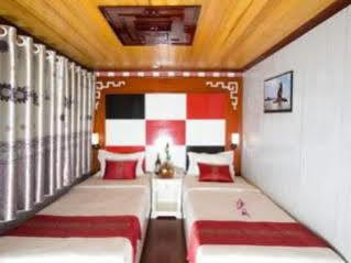 Hôtel Halong Legacy Cruise à Hạ Long Extérieur photo